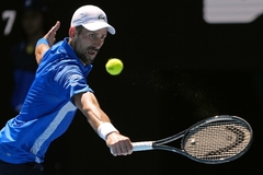 Novak Đoković predao meč Zverevu: Povreda jača od srpskog asa