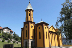 Srpske crkve, manastiri i groblja ne smiju postati vlasništvo BiH