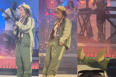 Britanska pjevačica srušila se na bini usred nastupa, hitno je hospitalizirana /VIDEO/