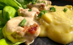 Ručak koji se ne odbija: Svinjski medaljoni u kremastom sosu