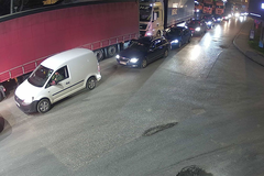 Duge kolone na izlazu iz BiH prema Hrvatskoj