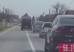 (VIDEO) U Srbiji iz saobraćaja isključen vozač iz BiH: Za POLA SATA poničinio 12 teških prekršaja