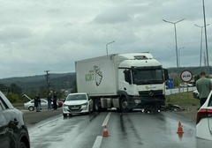 Teška saobraćajna nesreća na ulazu u Modriču, ima stradalih!