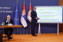 Vučić najavio hitnu rekonstrukciju Vlade: Očekujem smjenu više od pola ministara