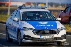Suvozač iz Bijeljine povrijeđen u sudaru BMW-a i mercedesa