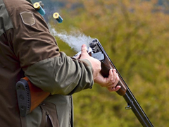 Lovili divljač, ulovila ih policija