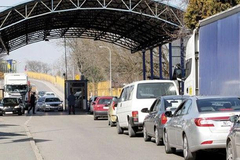 Gužve na graničnim prelazima u BiH