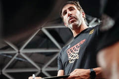 Selektor Njemačke Aleks Mumbru izašao iz bolnice