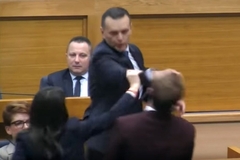 Odgođeno izjašnjenje o krivici ministra Lukača: Advokat optuženog tražio odlaganje ročišta