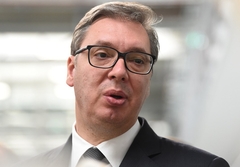 Vučić: Zavladalo je pravo jačeg, naše je da se prikrijemo