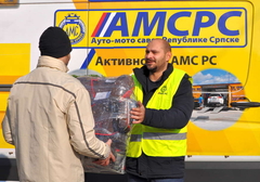 Četiri bebe rođene u Bijeljini dobijaju besplatno autosjedište