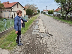 Semberija: Stanovnici MZ Dijelovi ponovo apeluju - put je uništen, neko može stradati