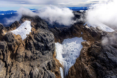 Indonezija ostaje bez glečera: Posljednji led na Džajavidžaji nestaje do 2026?