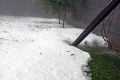 Grad načinio štetu oko 760.000 KM na malinjacima u Milićima