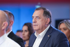 Dodik: Nema neozbiljnijeg ministra u Evropi od Zukana Heleza