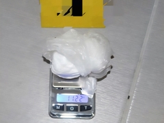 PU Bijeljina: Hapšenje i pretresi u Šamcu, pronađeno 112,8 grama kokaina /FOTO/