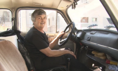 "Za mene ne postoji drugi auto" Baka Stojana za 40 godina promijenila pet "fića"
