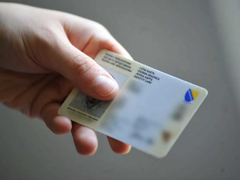 IDDEEA poništila tender od 18,7 miliona KM za lične karte i vozačke dozvole