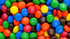 Šta znače inicijali "M&M" na popularnim bombonama