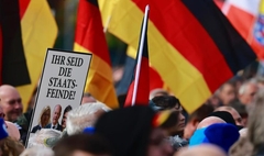 PROTESTI U BERLINU Građani traže ukidanje sankcija Rusiji