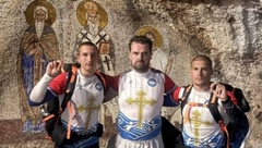 Hodočasnici pješačili 500 kilometara do Ostroga kako bi pomogli bolesnom kolegi