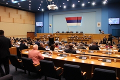 Fotelje u Narodnoj skupštini mnogima nedostižne: 20 partija ispod crte