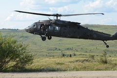 Sudar vojnih helikoptera kod baze Fort Kembpel, ima žrtava