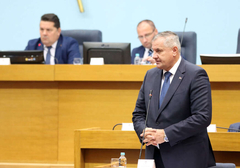 Počela vanredna sjednica NSRS: Višković obrazložio ostavku na mjesto premijera