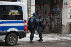 Državljanin BiH uhapšen u raciji njemačkih specijalaca, pronađeno oružje