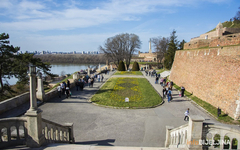 Klinci namamili pedofila da dođe na Kalemegdan pa ga pretukli