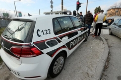 U saobraćajnoj nesreći u Tuzli POGINUO PJEŠAK