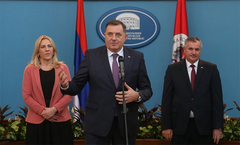 Cvijanović, Dodik i Višković sutra na Božićnom prijemu u kasarni "Kozara"