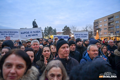 Počeo protest u Bijeljini zbog oduzimanja novca od PDV-a (FOTO)