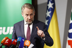 Izetbegović na meti federalnih stranaka zbog izjave o ratu