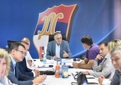 Haotično u SDS-u: Radnike šalju na biro, a jedna mogućnost sve šokira