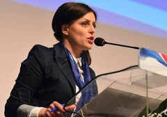Nina Bukejlović bila Srpkinja, pa postala Bošnjakinja, a danas je biraju za potpredsjednicu Narodne skupštine
