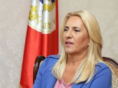 "Stub porodice i društva" Cvijanovićeva povodom 8. marta poručila da su žene potencijal za razvoj u svim sferama Srpske