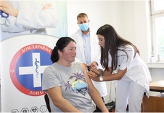 Lopare: Nastavljena imunizacija, danas 240 doza 