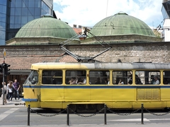 Beba rođena na tramvajskoj stanici u Sarajevu i njena majka dobile doživotne karte za gradski prevoz