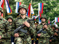 Srbija vraća vojni rok: Mladići rođeni 2006. prvi dobijaju pozive