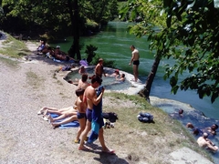 Alarmantni rezultati: Voda na svih 7 kupališta u Banjaluci mikrobiološki neispravna