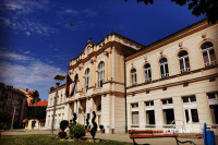 Bijeljina: Dozvoljen rad ugostiteljima, zanatlijama, stomatolozima...