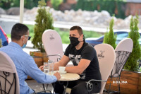UGOSTITELJI POČELI SA RADOM Bijeljinci od jutros u kafićima /FOTO/