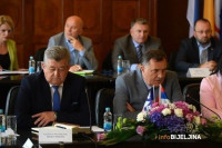 Insajder: Mićić ostao bez Dodikove podrške?!