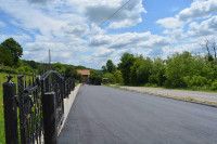 Položen asfalt na parking kod crkve na Zajednicama