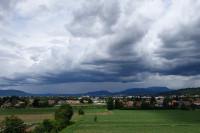 Danas pretežno oblačno