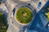 Kako pravilno voziti u kružnom toku