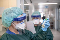 Preminula dva muškarca pozitivna na korona virus