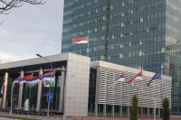 Vladine mjere zaštitile radna mjesta i pad plata