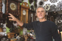 Čuvar vremena - sajdžija i kolekcioner Boško Stojanović